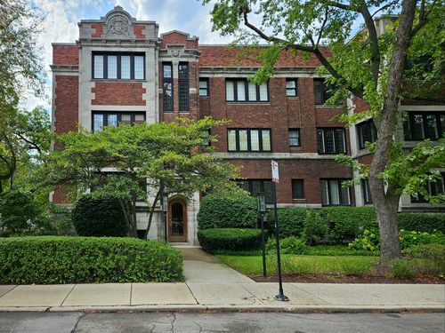 1-5656 S Dorchester Ave, Chicago, IL, 60637-1706 | Card Image