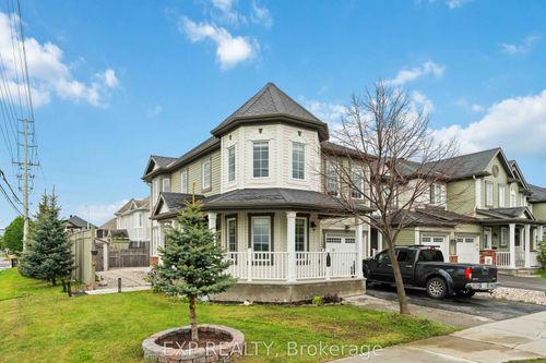 226 Par-La-Ville Cir, Stittsville, ON, K2S0T6 | Card Image