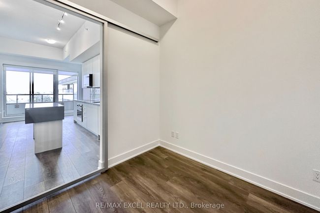 429 - 2485 Taunton Rd, Condo with 2 bedrooms, 2 bathrooms and 1 parking in Oakville ON | Image 13