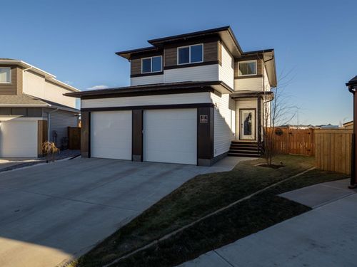 57 Goldenrod Pl W, Lethbridge, AB, T1J5W9 | Card Image
