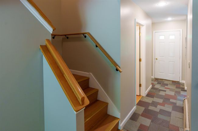 UNIT-1D - 40 Heather Dr, Condo with 3 bedrooms, 3 bathrooms and null parking in White River Junction VT | Image 6