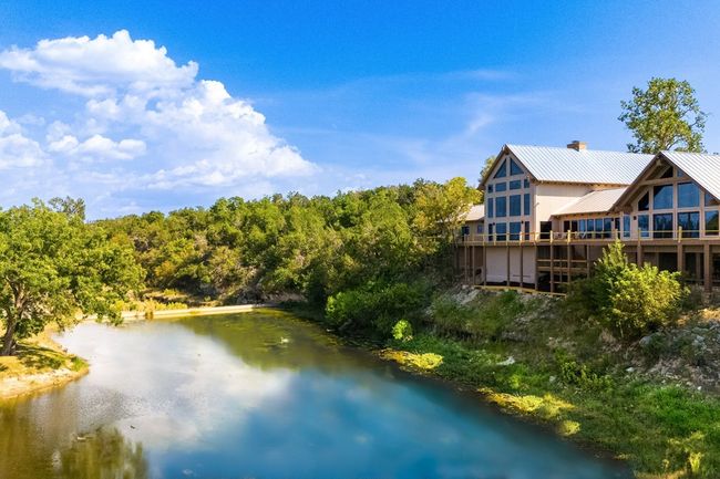 556 Cliff View Loop, Home with 6 bedrooms, 7 bathrooms and null parking in Harper TX | Image 76
