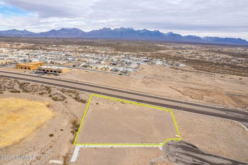 4152 Essex Ct, Las Cruces, NM, 88011-4401 | Card Image