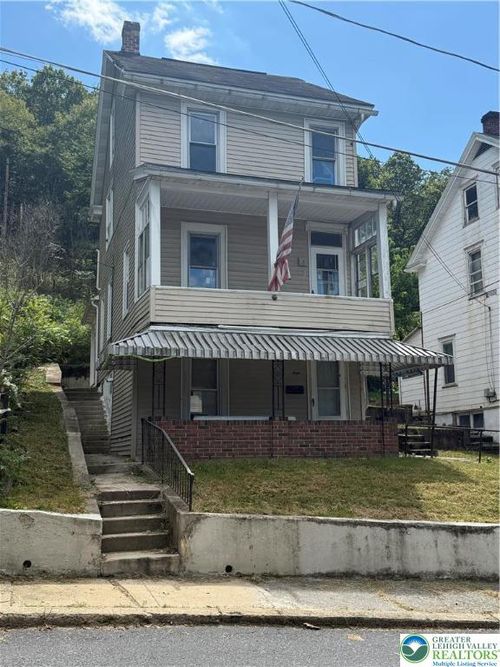 1 W High St, Nesquehoning, PA, 18240-1512 | Card Image