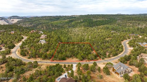 662 S Zion Dr, Orderville, UT, 84758 | Card Image