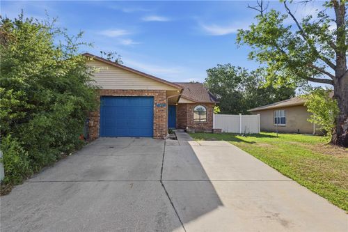 7818 Ne 21st Avenue, OCALA, FL, 34479 | Card Image