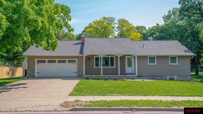 1419 Southridge Rd, House other with 3 bedrooms, 3 bathrooms and null parking in New Ulm MN | Image 5