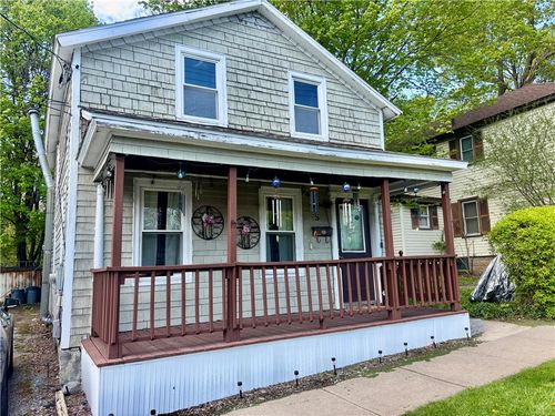 5 Seymour St, Auburn, NY, 13021-2713 | Card Image
