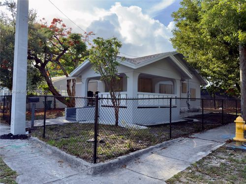 103 Nw 35th St, Miami, FL, 33127-3519 | Card Image