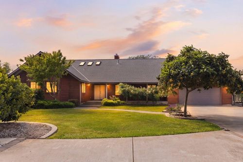 9930 Calvine Road, Sacramento, CA, 95829 | Card Image