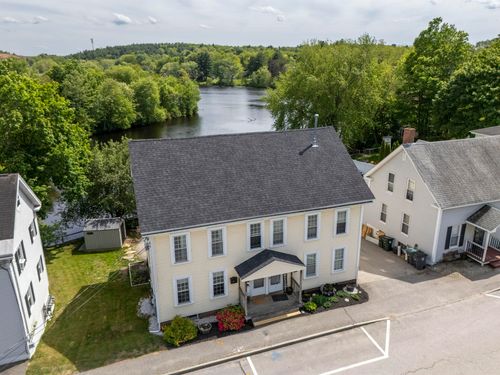 127 Glass St, Pembroke, NH, 03275-1525 | Card Image