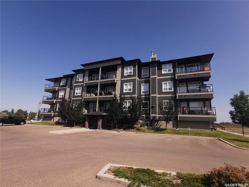 307-923 Kristjanson Rd, Saskatoon, SK, S7S0A9 | Card Image