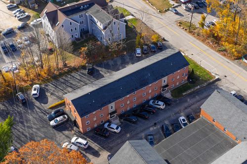 10-14 Strafford Avenue, Durham, NH, 03824 | Card Image