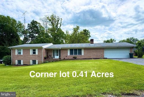 103 Myriah Dr, MARTINSBURG, WV, 25405-5996 | Card Image