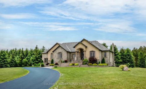 3712 Michael St, New Lowell, ON, L0M1N0 | Card Image