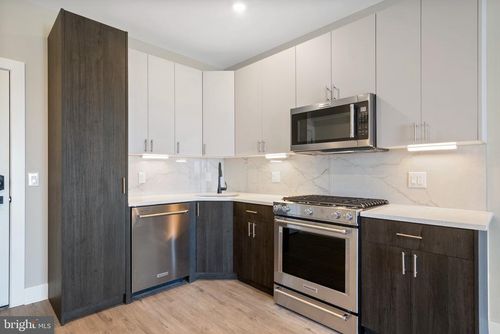 5-408 N Front St, PHILADELPHIA, PA, 19123-4206 | Card Image