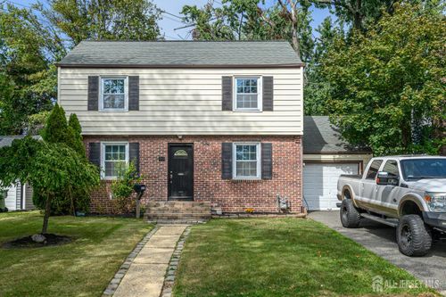 212 Echo Ave, Edison, NJ, 08837-2658 | Card Image