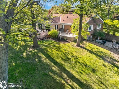15 Timberlane Dr, Clear Lake, IA, 50428-1164 | Card Image