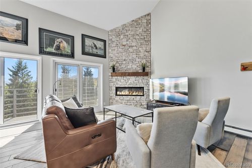 apt-304-9825 Ryan Gulch Rd, Silverthorne, CO, 80498-5563 | Card Image