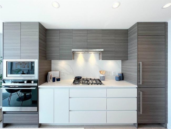 805 - 6833 Buswell St, Condo with 2 bedrooms, 2 bathrooms and 1 parking in Richmond BC | Image 8