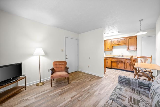APT-47 - 102 Laurel Cove Dr, Condo with 1 bedrooms, 1 bathrooms and null parking in Hopkinsville KY | Image 4