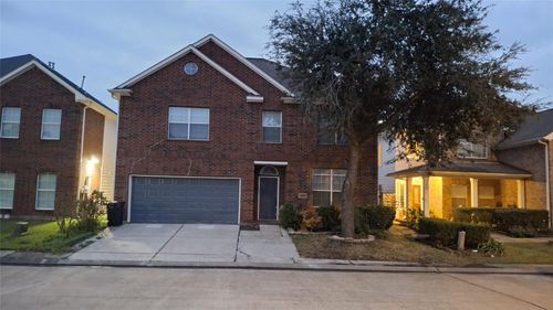 6887 Turtlewood Dr, Houston, TX, 77072-2751 | Card Image