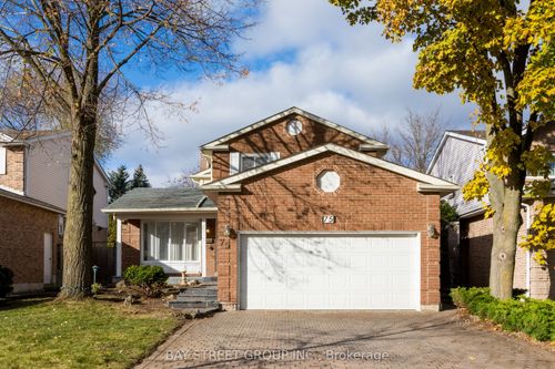 75 Breckonwood Cres, Thornhill, ON, L3T5G8 | Card Image