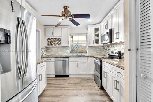 2001 Sw 84th Ter, North Lauderdale, FL, 33068-4750 | Card Image