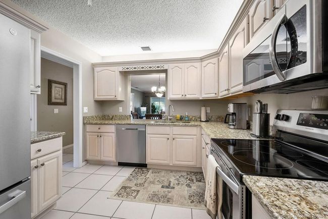APT-115 - 1600 Se Saint Lucie Blvd, Condo with 2 bedrooms, 2 bathrooms and null parking in Stuart FL | Image 6