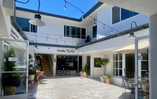 309 Marine Ave, Newport Beach, CA, 92662-1205 | Card Image