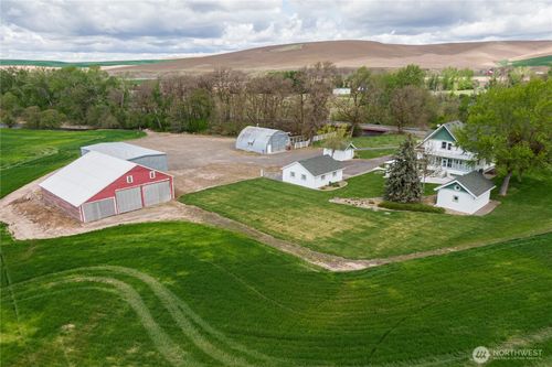 633 Lower Hogeye Rd, Waitsburg, WA, 99361-9788 | Card Image