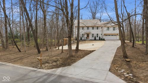 6865 Cardinal Dr, Mccordsville, IN, 46055-9409 | Card Image