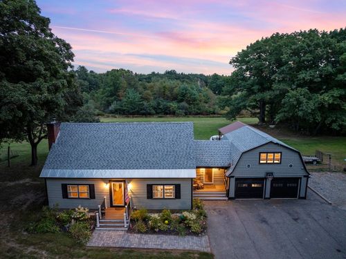 80 Drew Rd, Dover, NH, 03820-5211 | Card Image