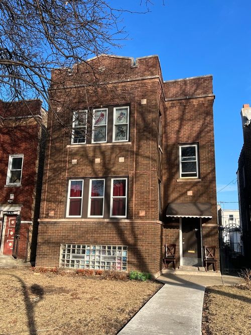 1627 N Lotus Ave, Chicago, IL, 60639-4203 | Card Image