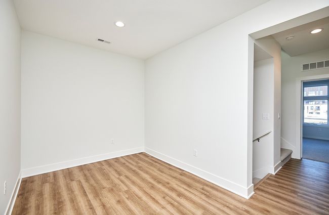 812 E 2 Nd St, Condo with 3 bedrooms, 3 bathrooms and null parking in Des Moines IA | Image 15