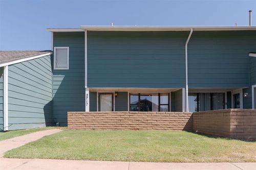 2717 Indian Creek Blvd, Oklahoma City, OK, 73120-9123 | Card Image