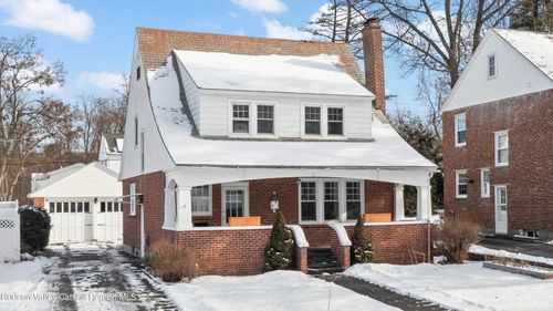 35 Highland Dr, East Greenbush, NY, 12061-1825 | Card Image