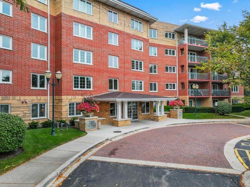 unit-506-710 Creekside Dr, Mount Prospect, IL, 60056-6375 | Card Image