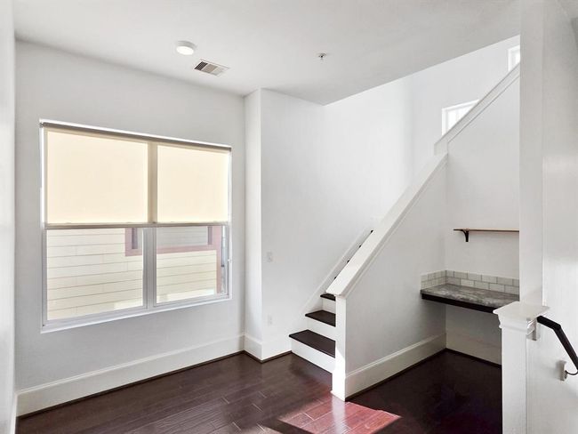 2014 Sabine St, House other with 4 bedrooms, 5 bathrooms and 2 parking in Houston TX | Image 18