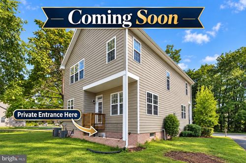 10228 S Grant Ave, MANASSAS, VA, 20110-6135 | Card Image