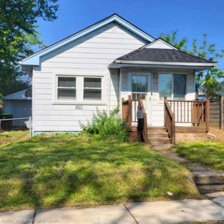 Kenilworth Ave, Pontiac, MI 48340
