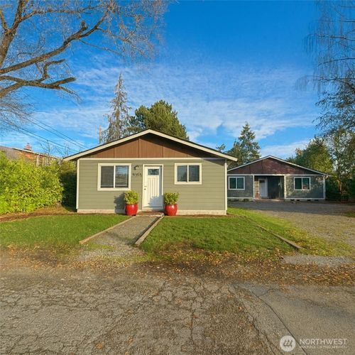 6605-6601 E B St, Tacoma, WA, 98404-1129 | Card Image