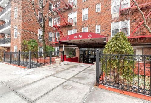 6n-84-70 129th St, Kew Gardens, NY, 11415-2803 | Card Image
