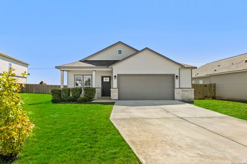 709 Farmers Dell, New Braunfels, TX, 78130-1877 | Card Image