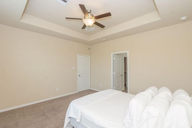 14657 E Pine Heart Dr, House other with 3 bedrooms, 2 bathrooms and 2 parking in Conroe TX | Image 16