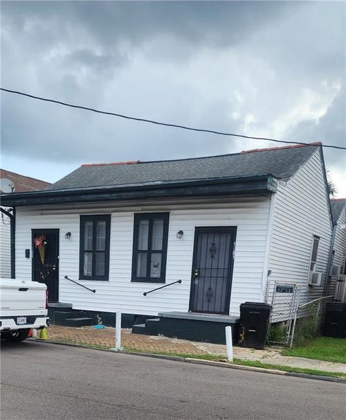 1353 Annette St, New Orleans, LA, 70116-1460 | Card Image