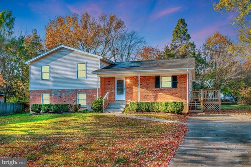 4 Randy Ct, FREDERICKSBURG, VA, 22407-6840 | Card Image