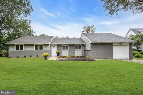 14 Stevens Dr, VOORHEES, NJ, 08043-2270 | Card Image