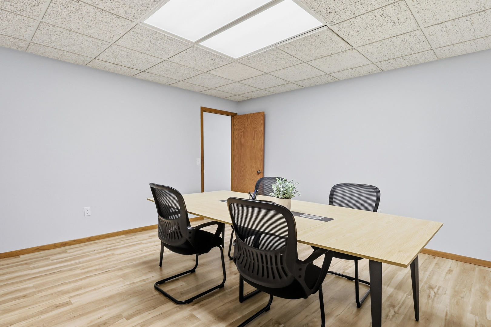 Commercial Sale in Davenport 3