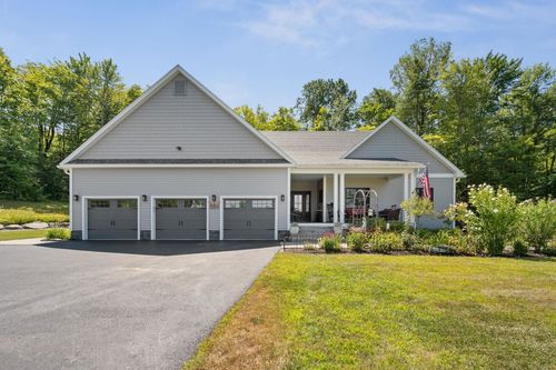 30 Black Walnut Ln, Jericho, VT, 05465-4420 | Card Image